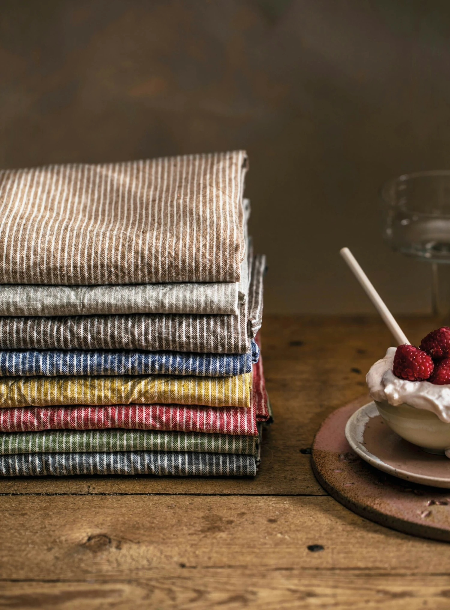 Kritstreck Geschirrtuch 2-er Set, Marineblau – Bild 3