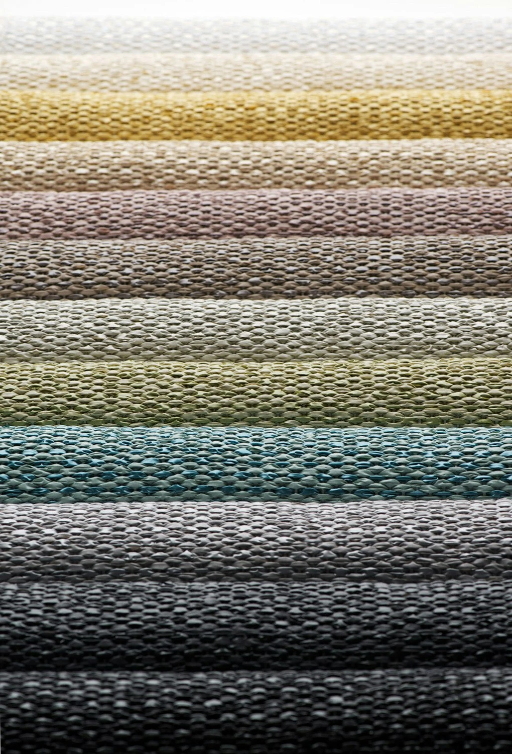 Svea Matte Vanilla/Beige Metallic, 180x260 Cm – Bild 2